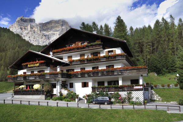 Hotel Maé