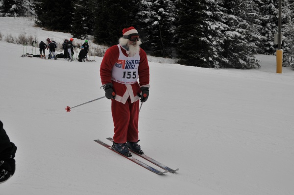 Arriva Babbo Natale... sugli sci! 