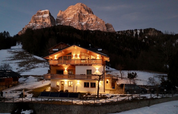 Chalet M